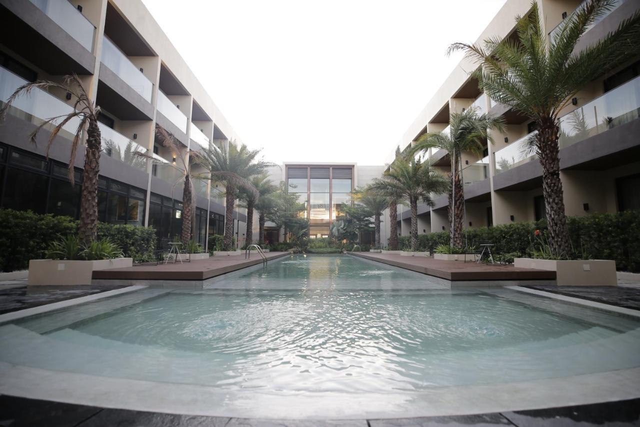 The Maximilian Hotel Cauayan City  Exterior foto